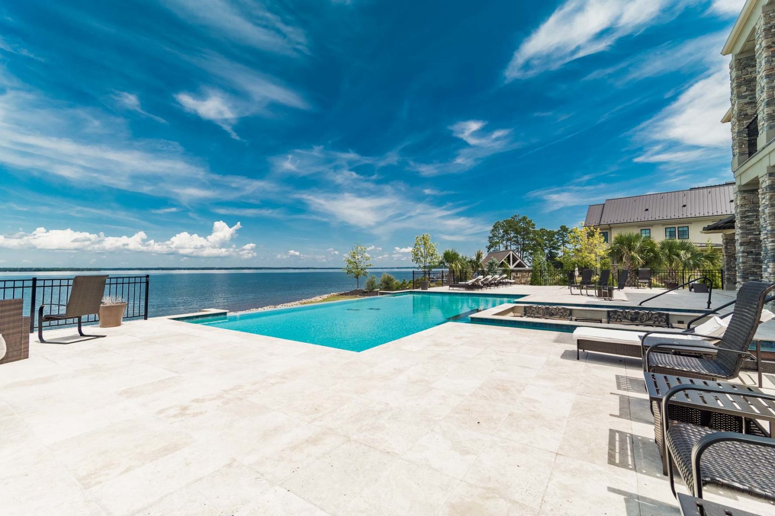 211 Captains Watch - Estate Infinity Pool and Lounge Area 2