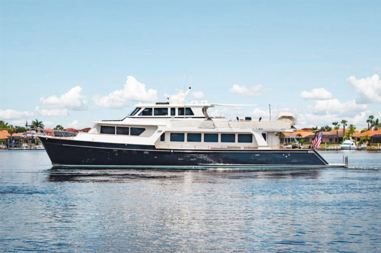 yacht auctions usa