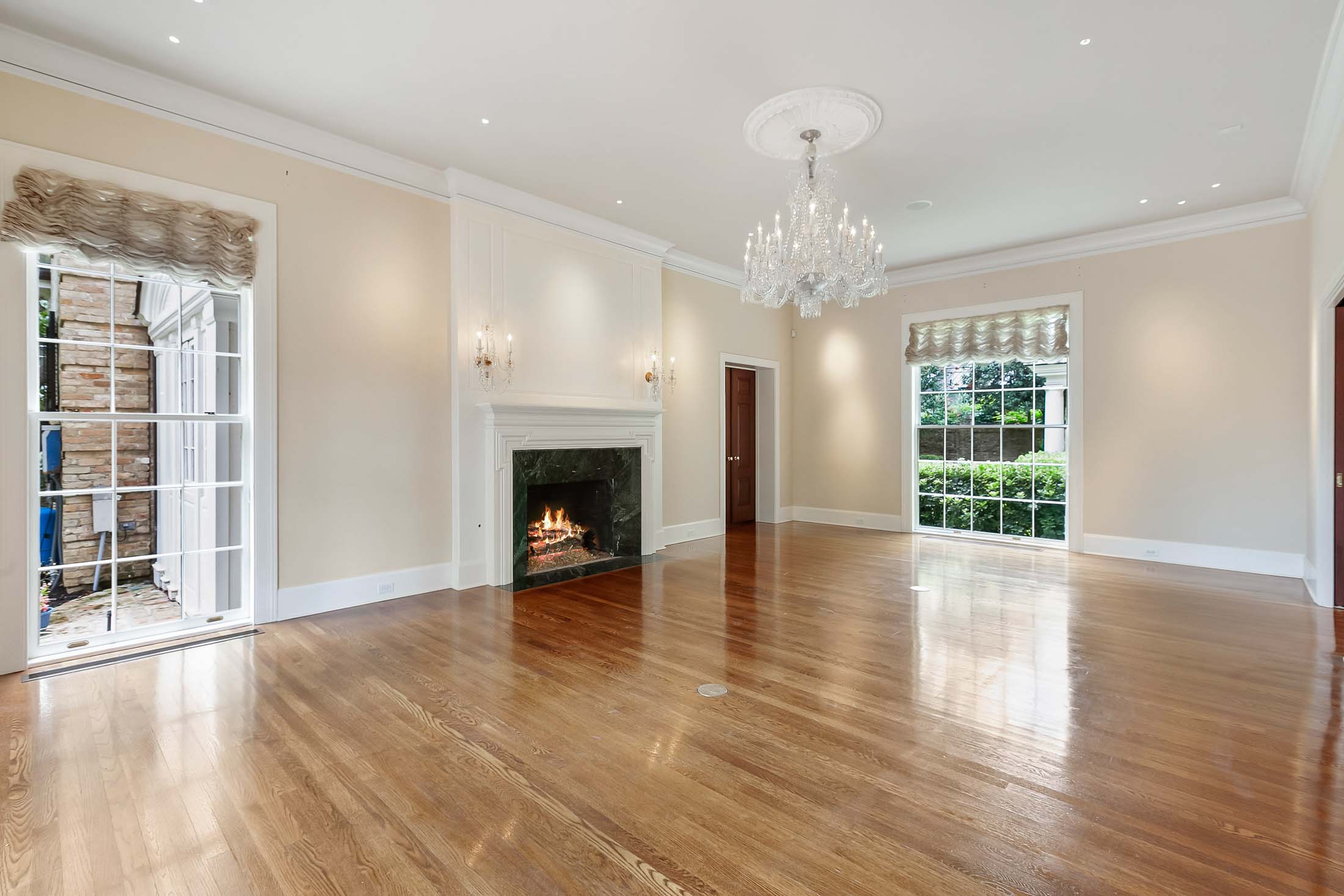 2308 Woodlawn Blvd - Estate Open Room with Marble Fireplace