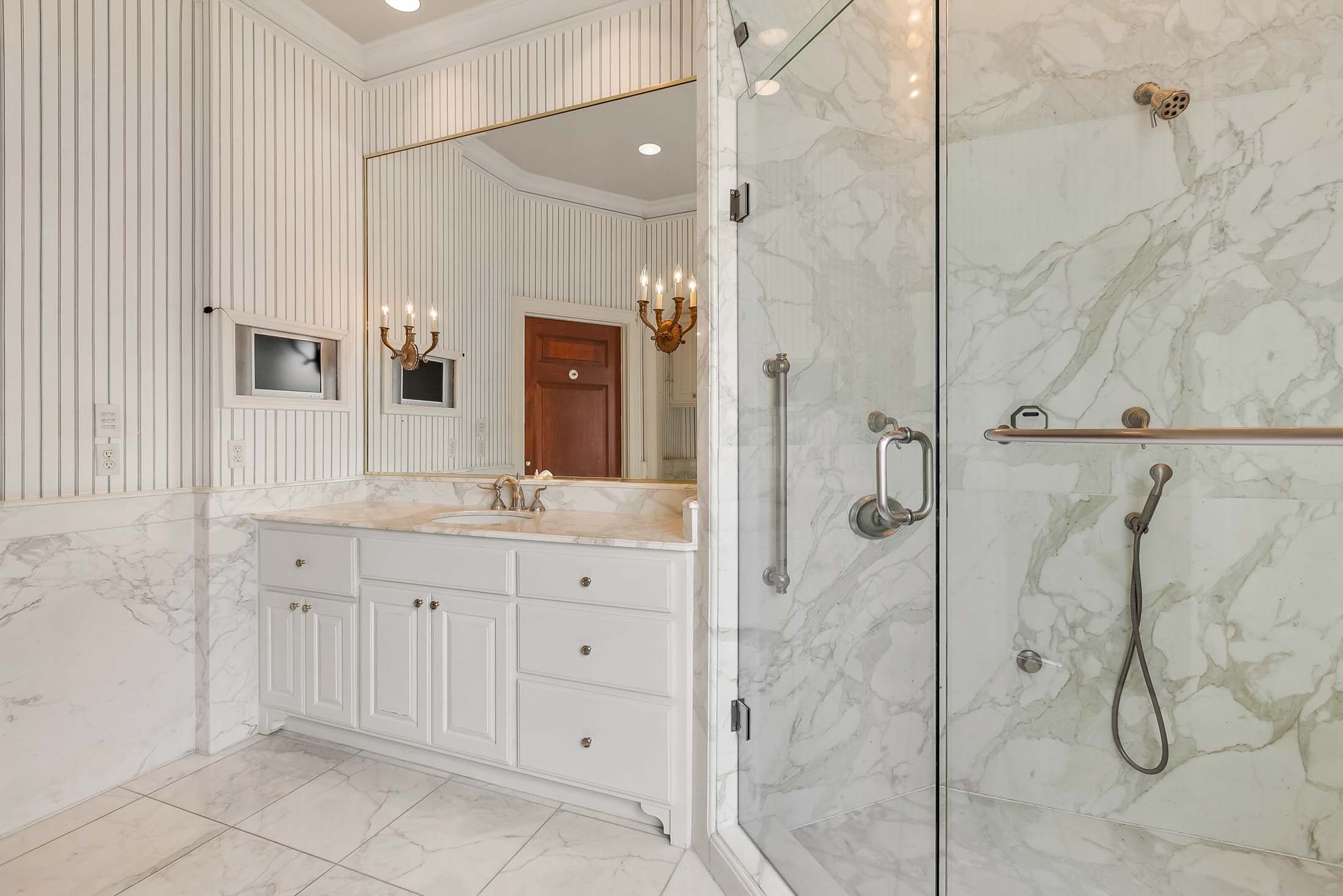 2308 Woodlawn Blvd - Estate Master Bathroom Marble Shower and Vanity