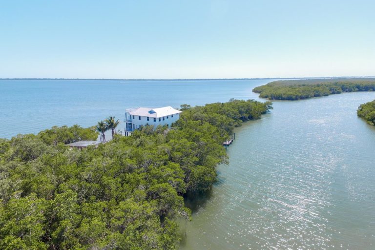 1 Crescent Island - Arial View of Back of Beach Mansion and Ocean, Closer View