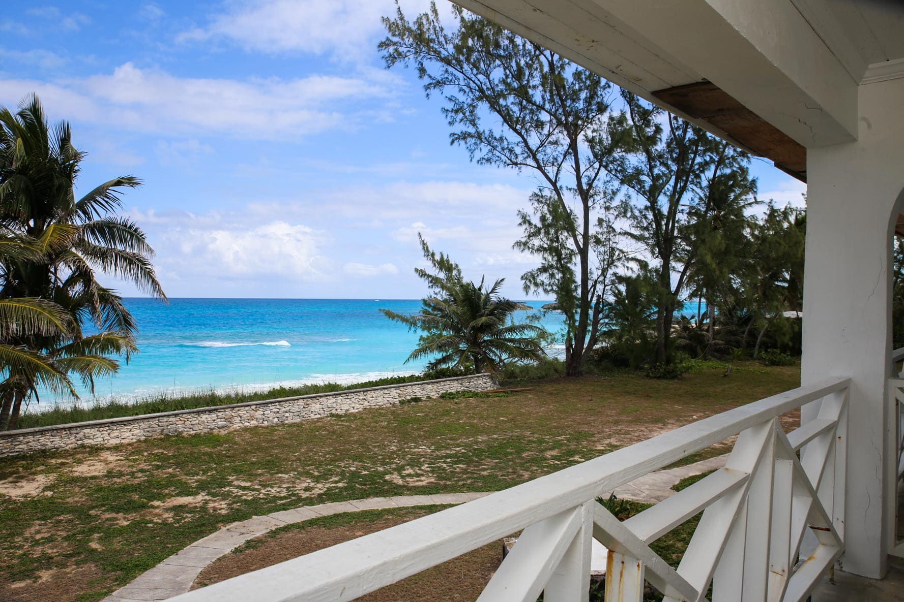 Great Exuma Bahamas - Ocean Front Luxury Building