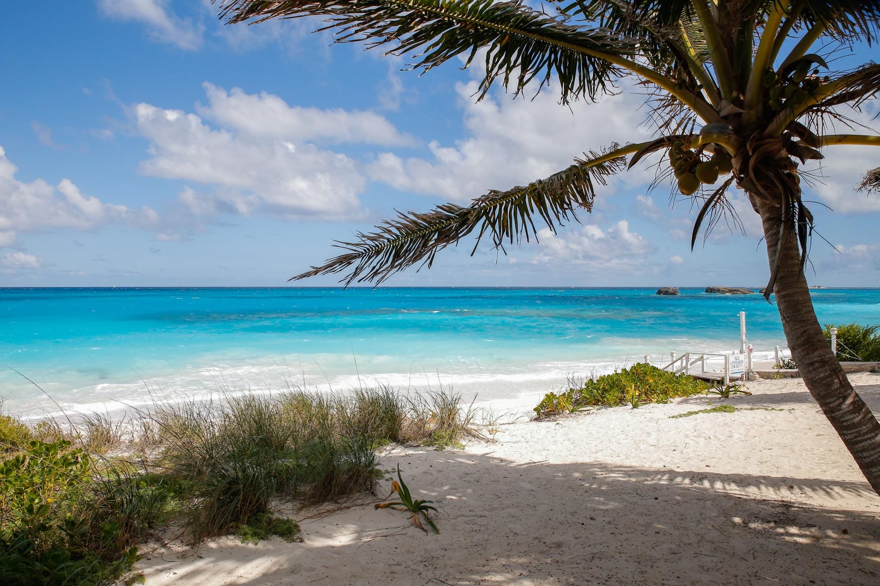 Great Exuma Bahamas - Beach and Ocean