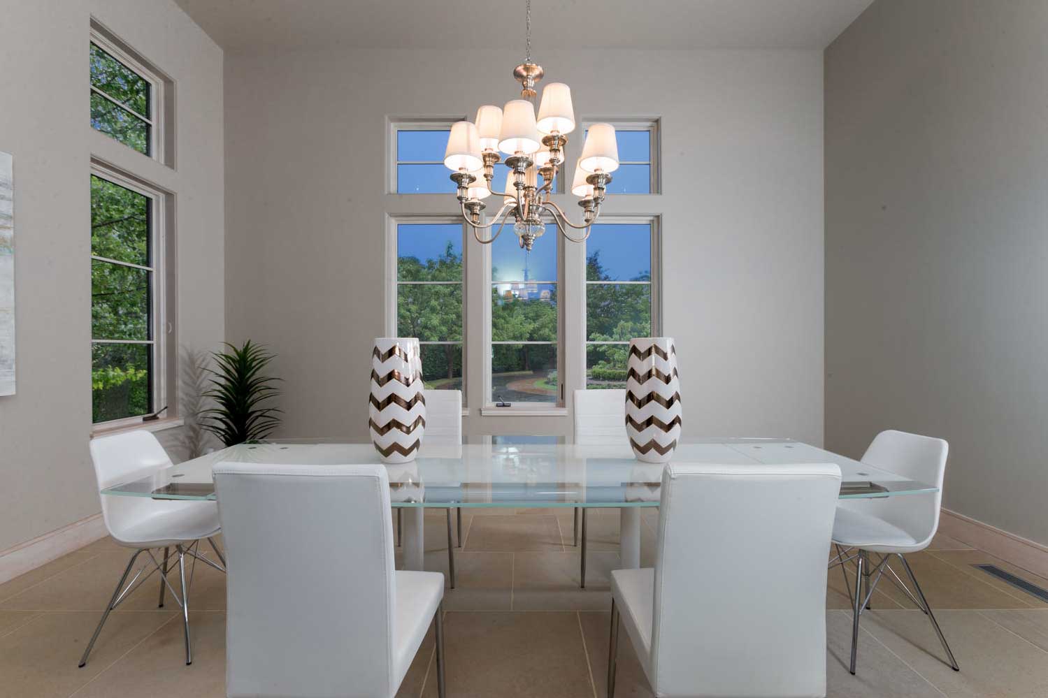 2208 Vaquero Estates Blvd - Luxury Estate Dining Table