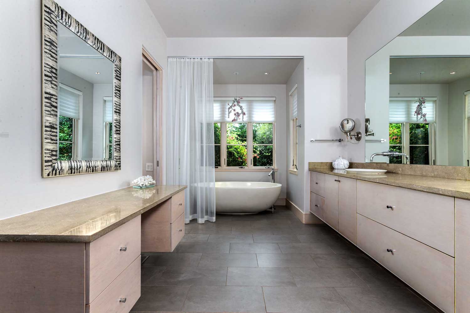 2208 Vaquero Estates Blvd - Luxury Estate Master Bathroom